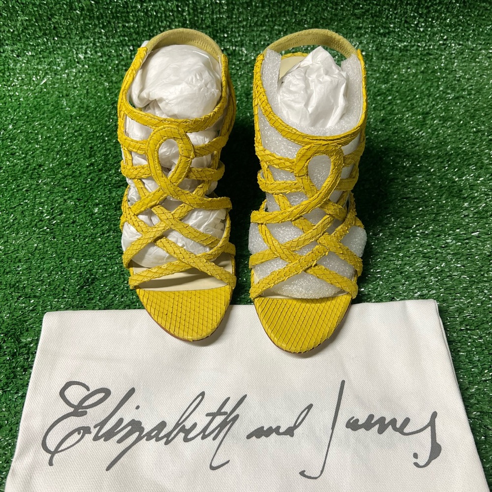 Elizabeth and James Kayla Yellow snakeskin Leather Heel - 8.5